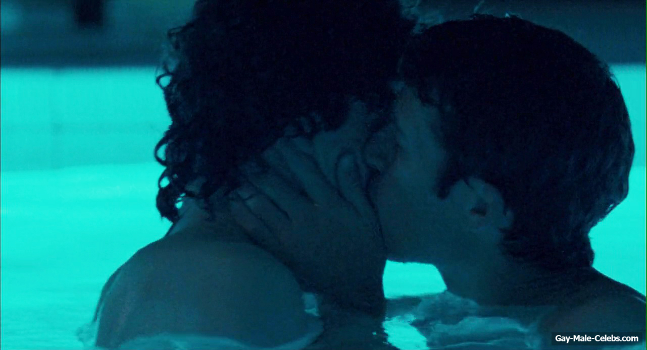 Zach Gilford gay porn