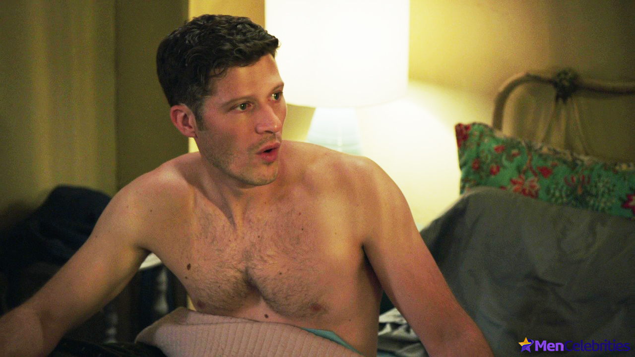 Zach Gilford nsfw