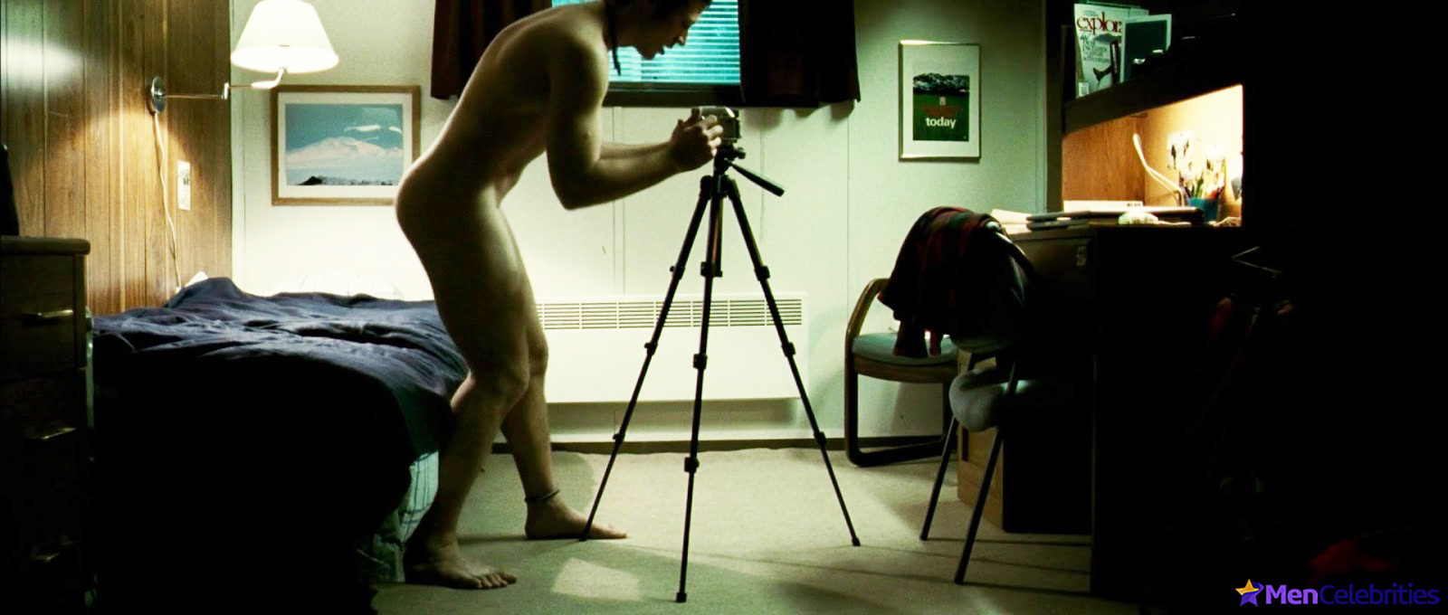 Zach Gilford penis slip