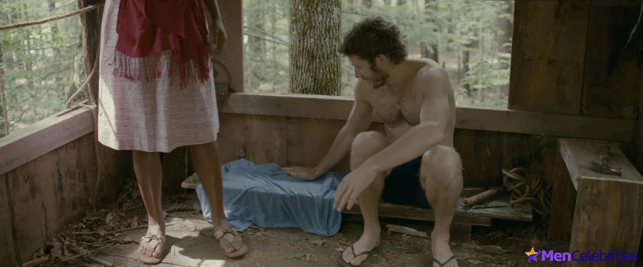 Zach Gilford nude and sexy