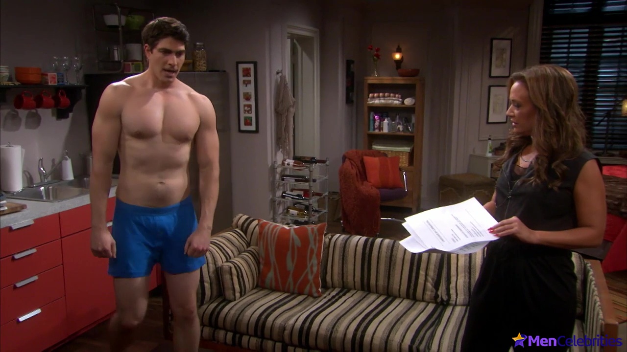 Brandon Routh cock bulge
