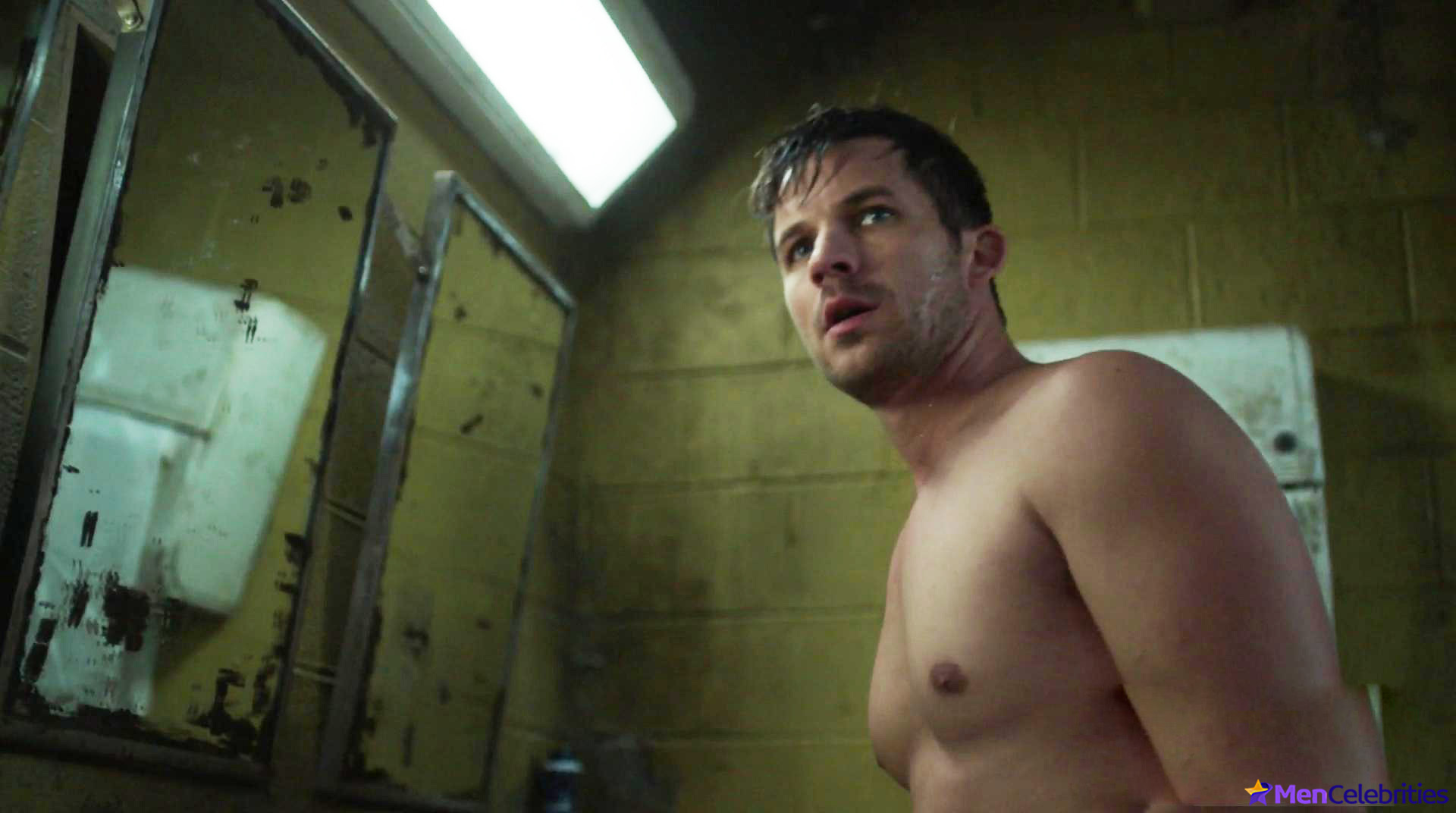 Matt Lanter shirtless
