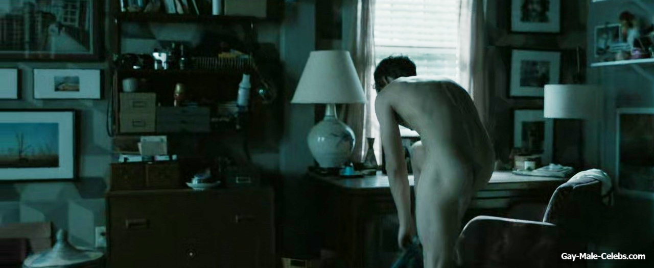 Hunter Doohan frontal nude