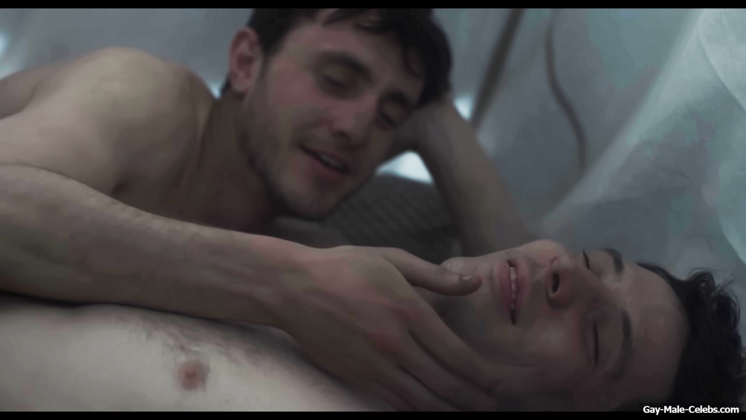 Paul Mescal Josh O'Connor gay sex