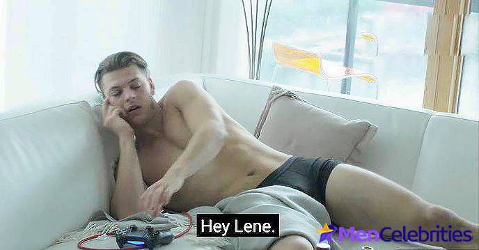 Alex Hogh Andersen underwear