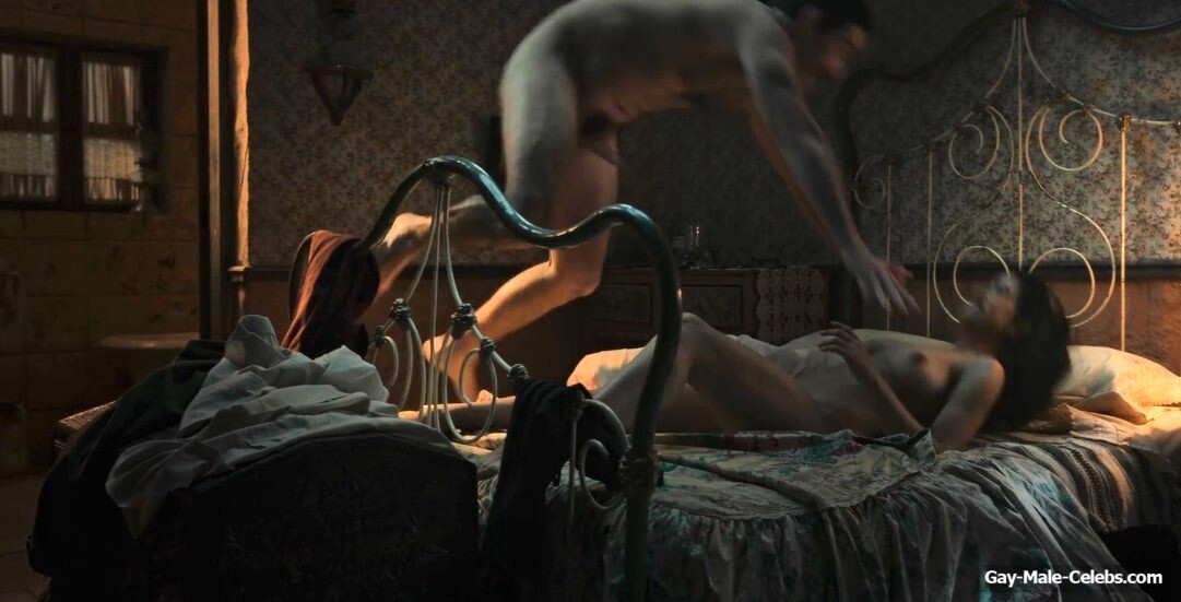 Alfonso Herrera cock