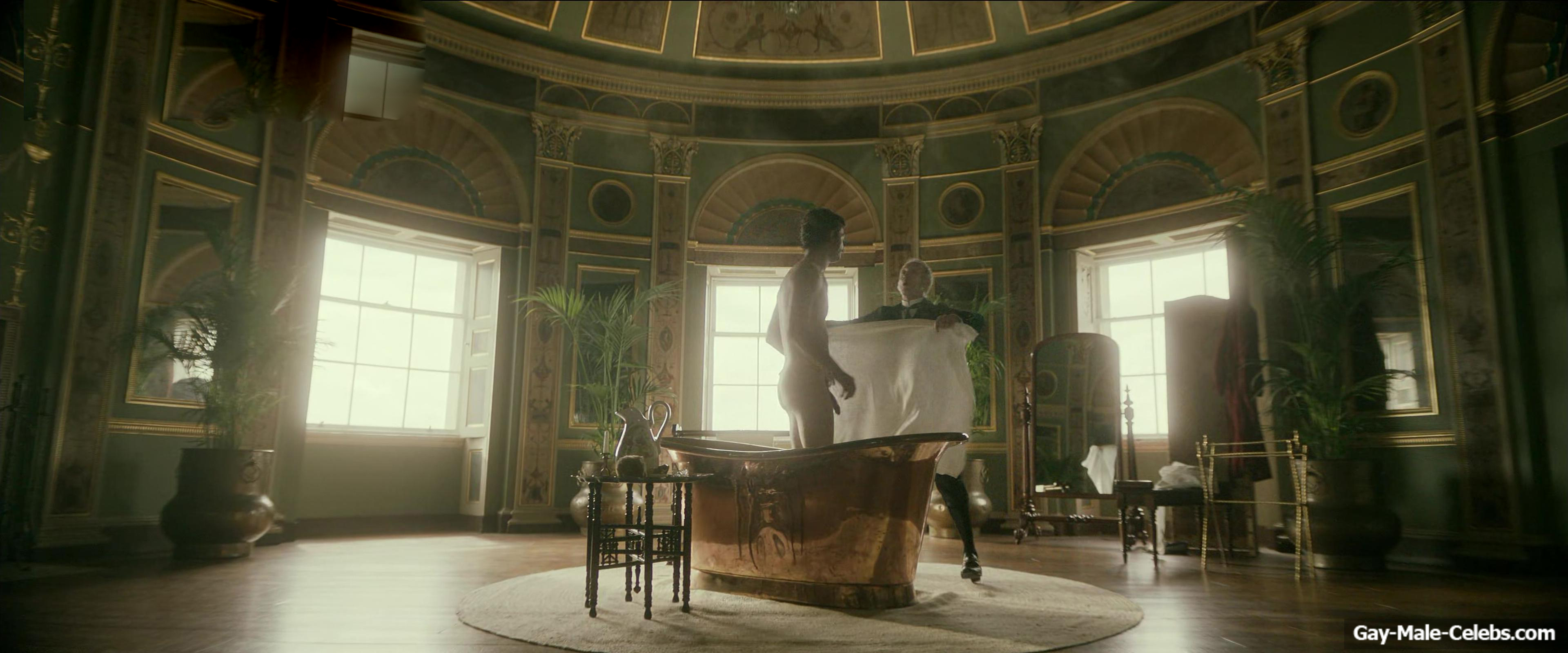 Anthony Boyle frontal nude