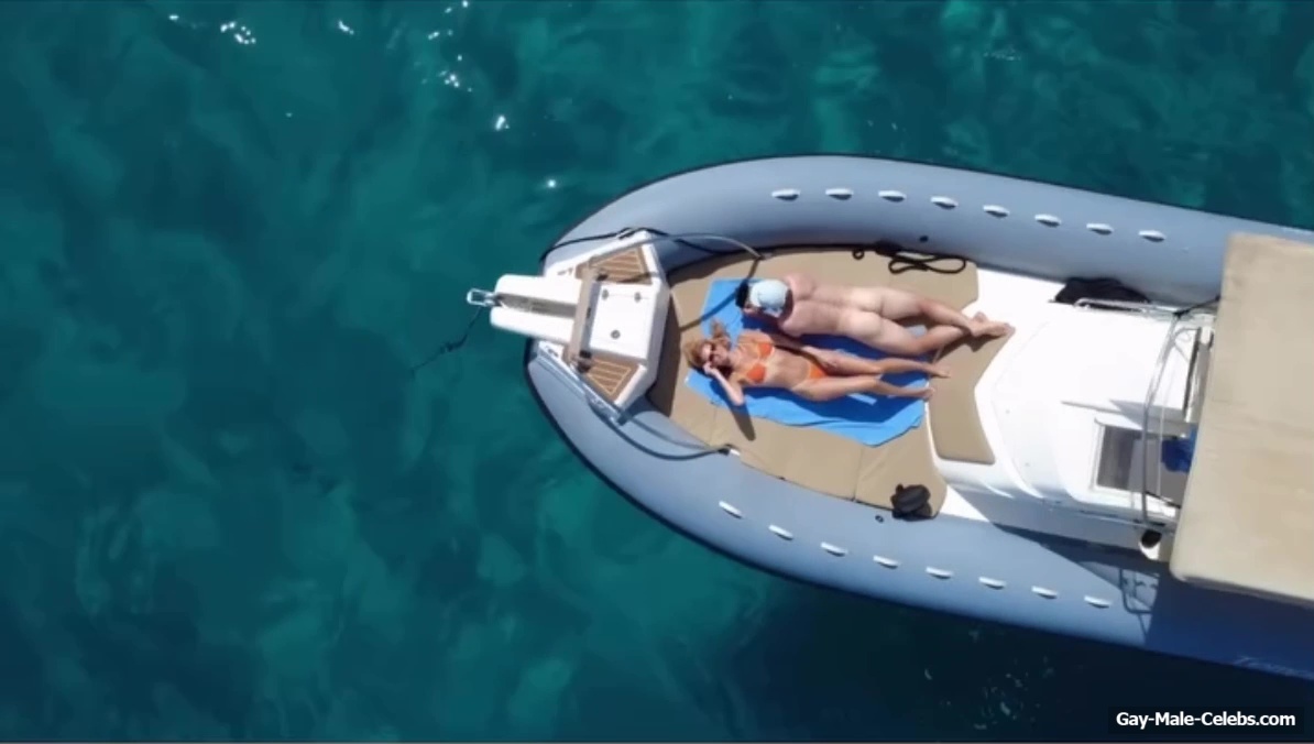 Billy Magnussen oops