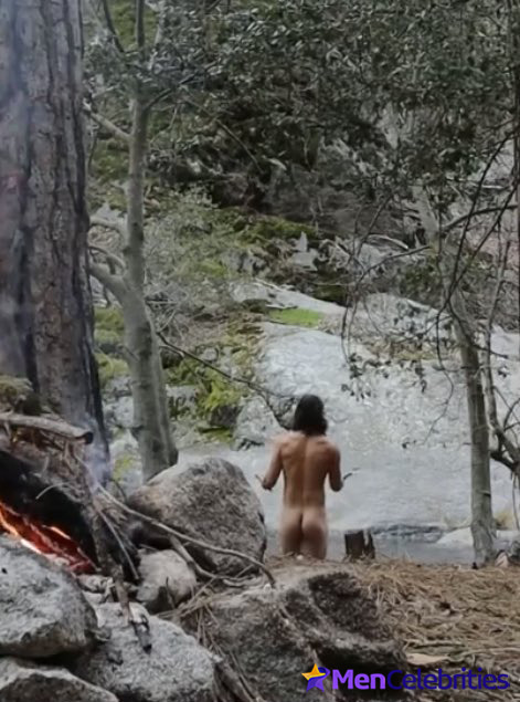 Charlie Gillespie nude collection