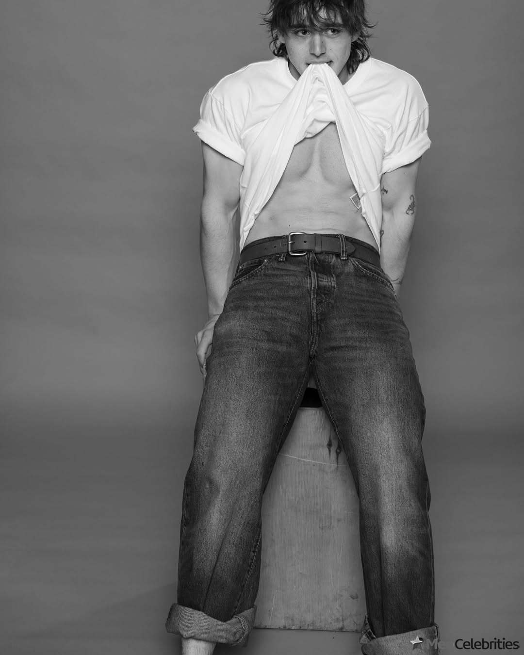 Charlie Gillespie nude collection