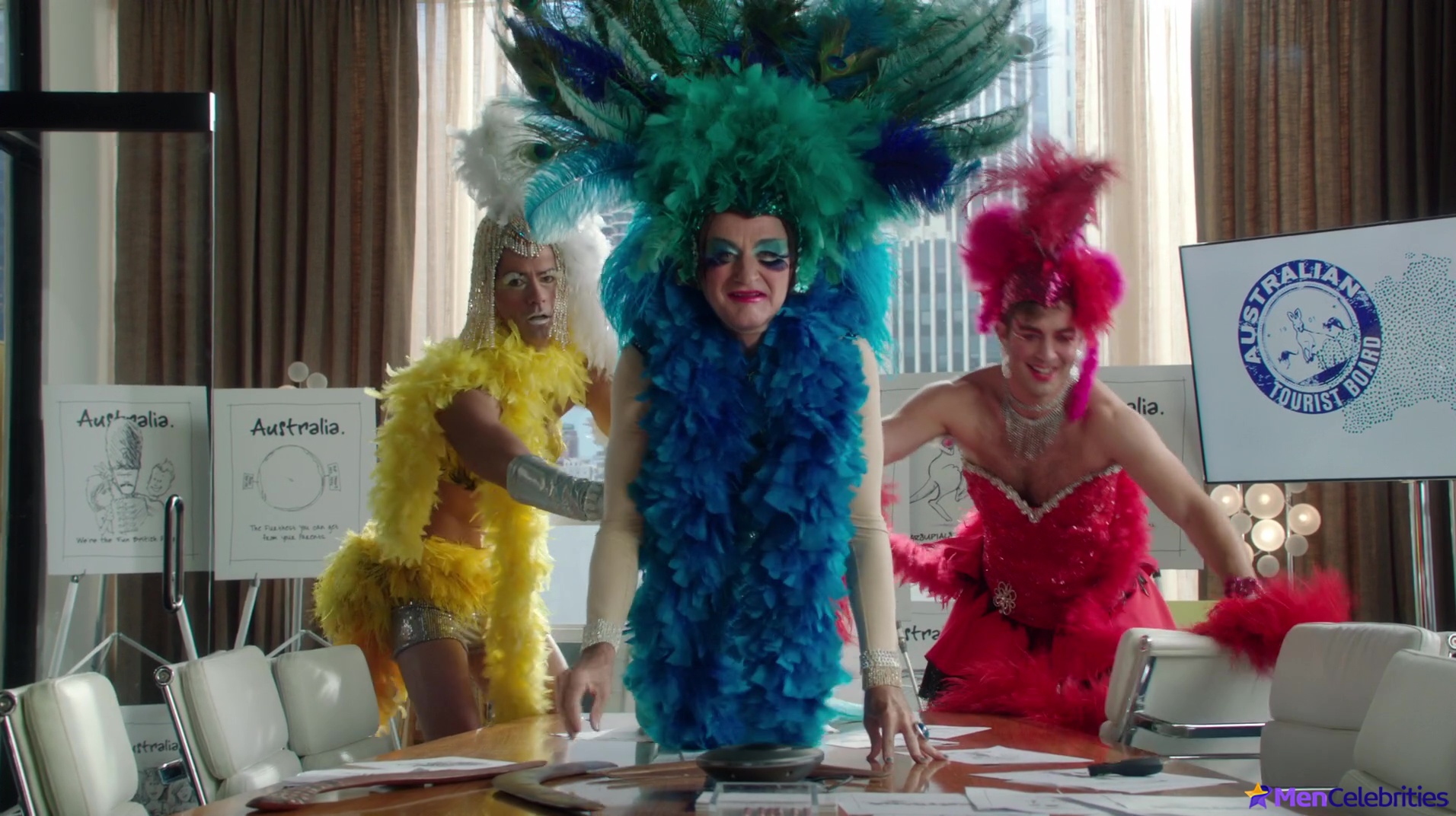 Hamish Linklater in The Crazy Ones