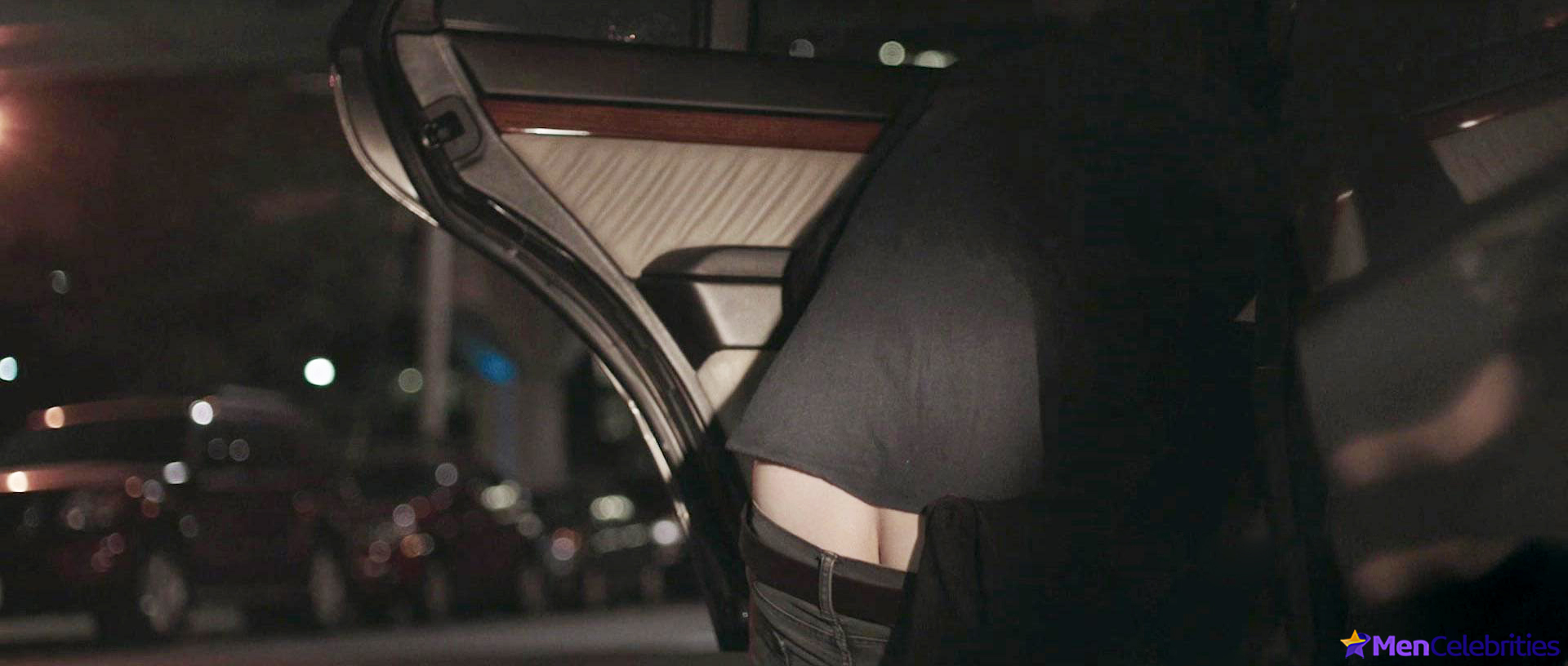 Hamish Linklater nude in Paper Year