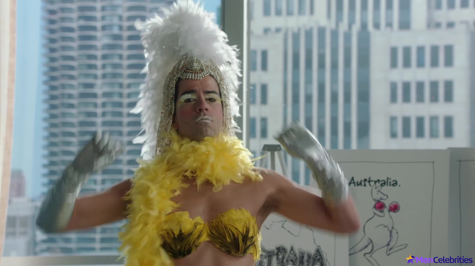 Hamish Linklater in The Crazy Ones