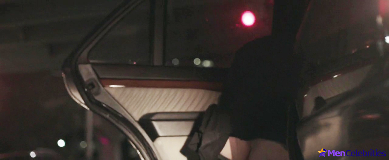 Hamish Linklater nude in Paper Year