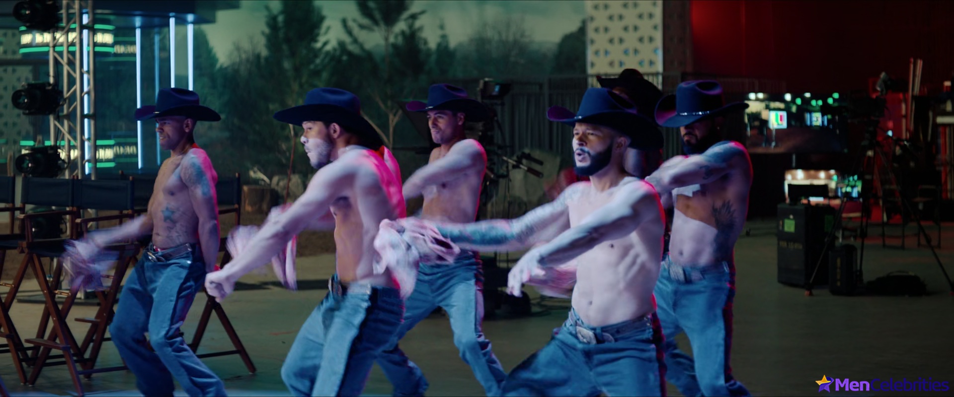 Jimmy Tatro striptease