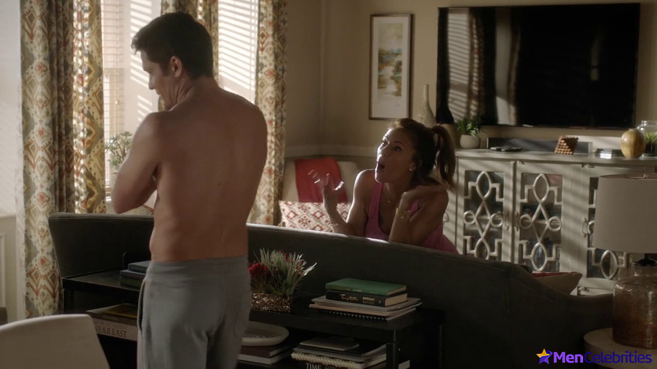 Nicholas Gonzalez nudity