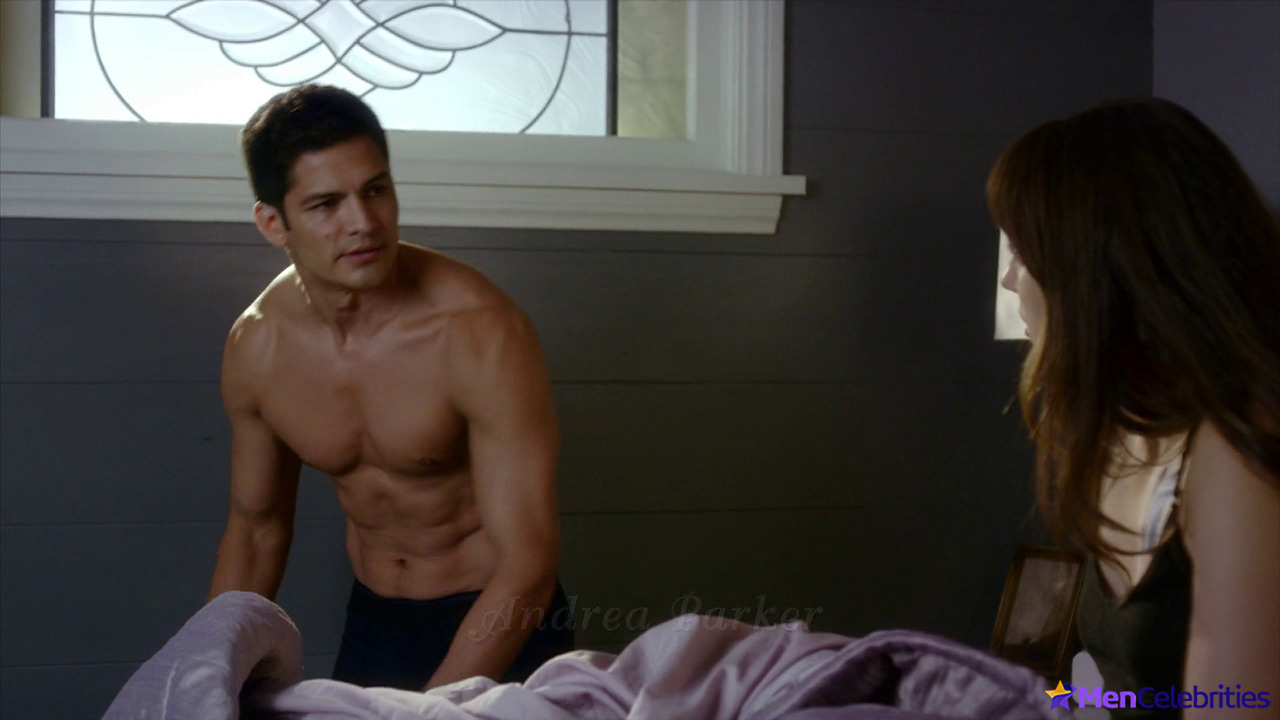 Nicholas Gonzalez nudes