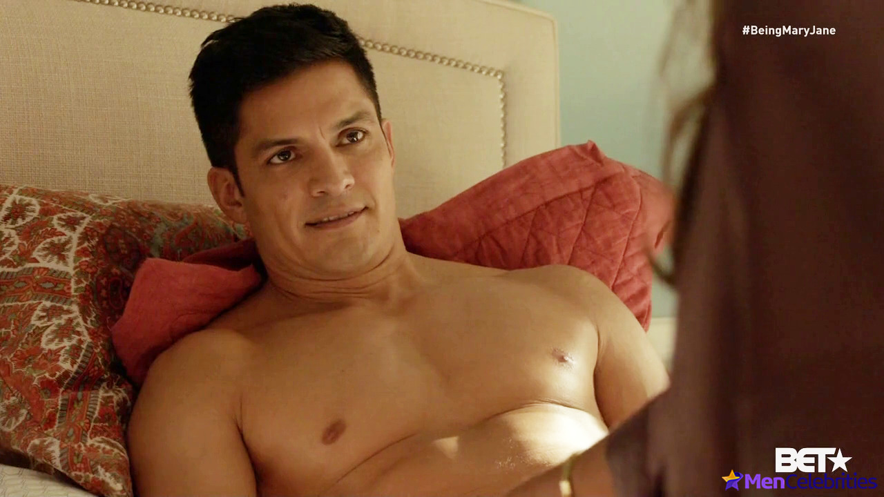 Nicholas Gonzalez nsfw