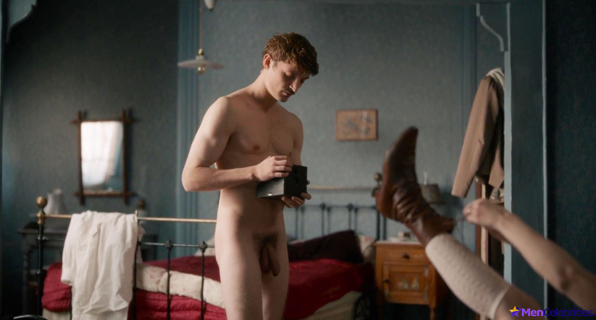 Niels Schneider frontal nude