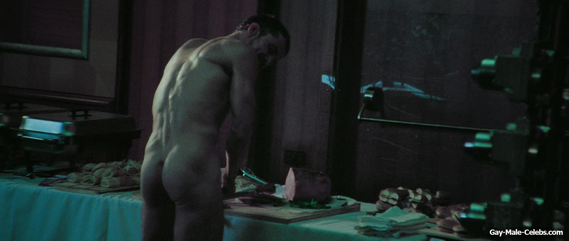 Orlando Bloom nude in The Cut