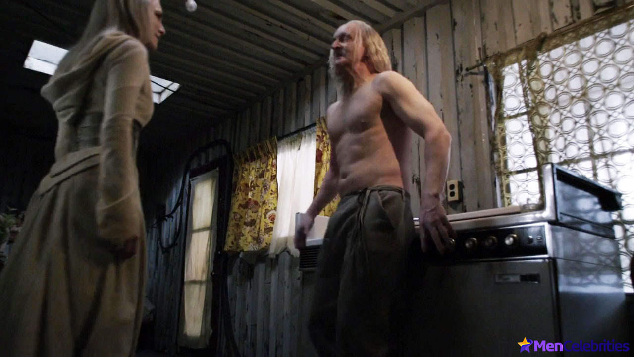 Tony Curran hot