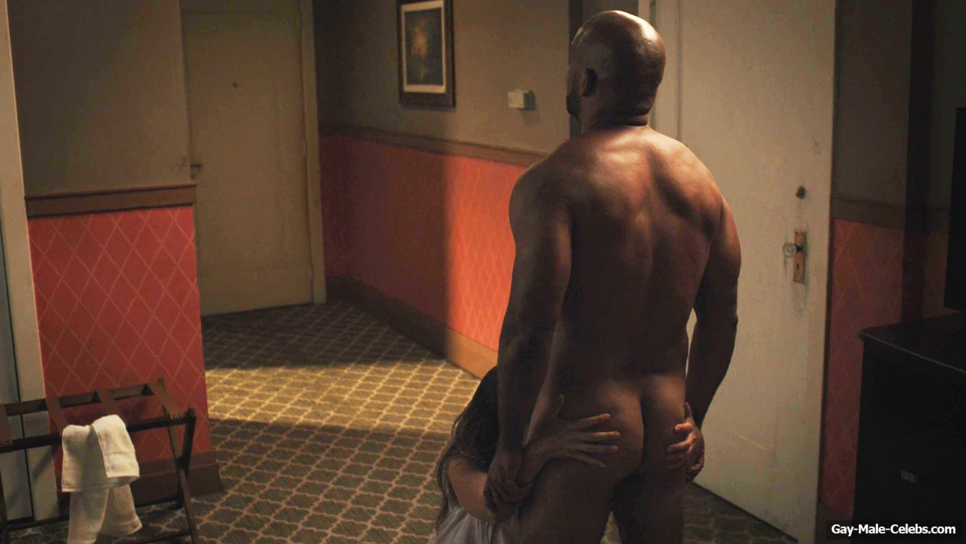 Amaury Nolasco nude in Hightown