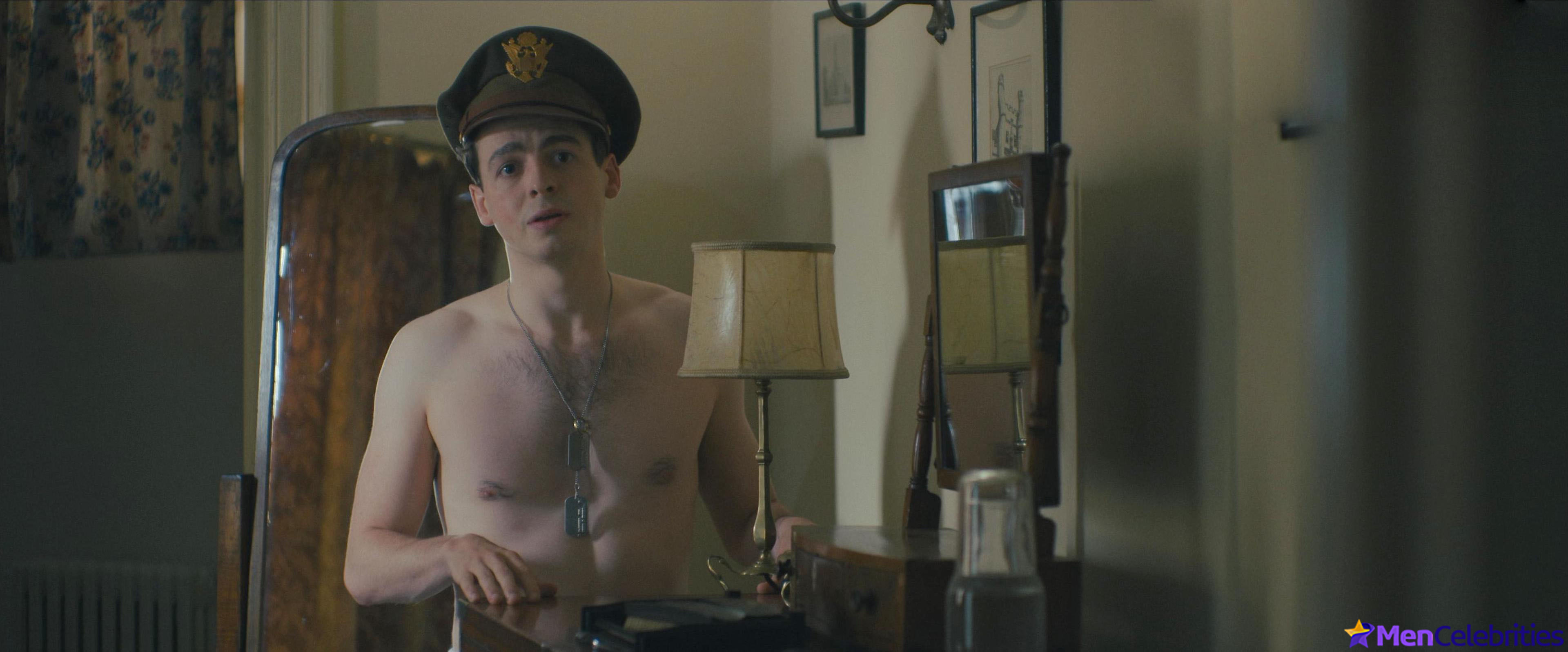 Anthony Boyle frontal nude and nsfw pics
