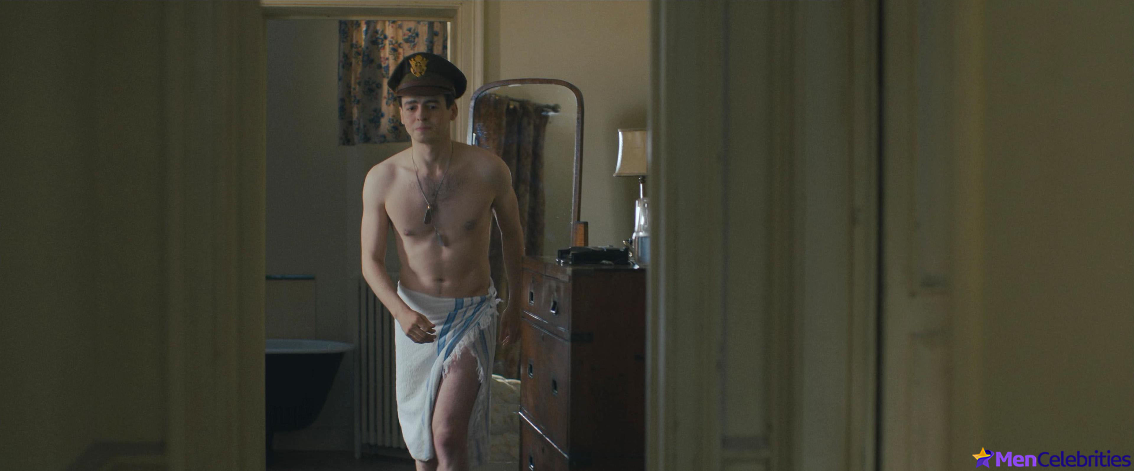 Anthony Boyle frontal nude and nsfw pics