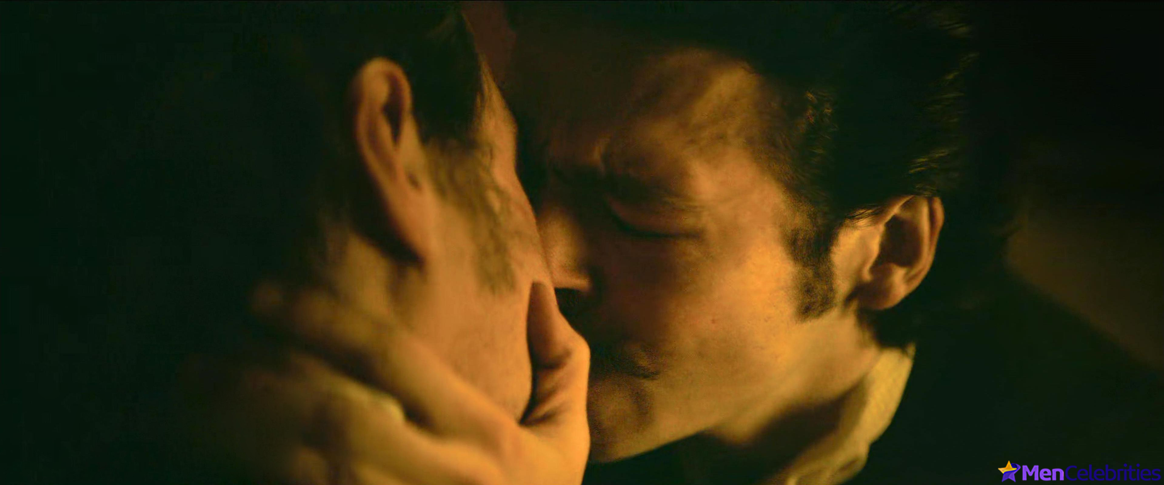 Anthony Boylegay sex