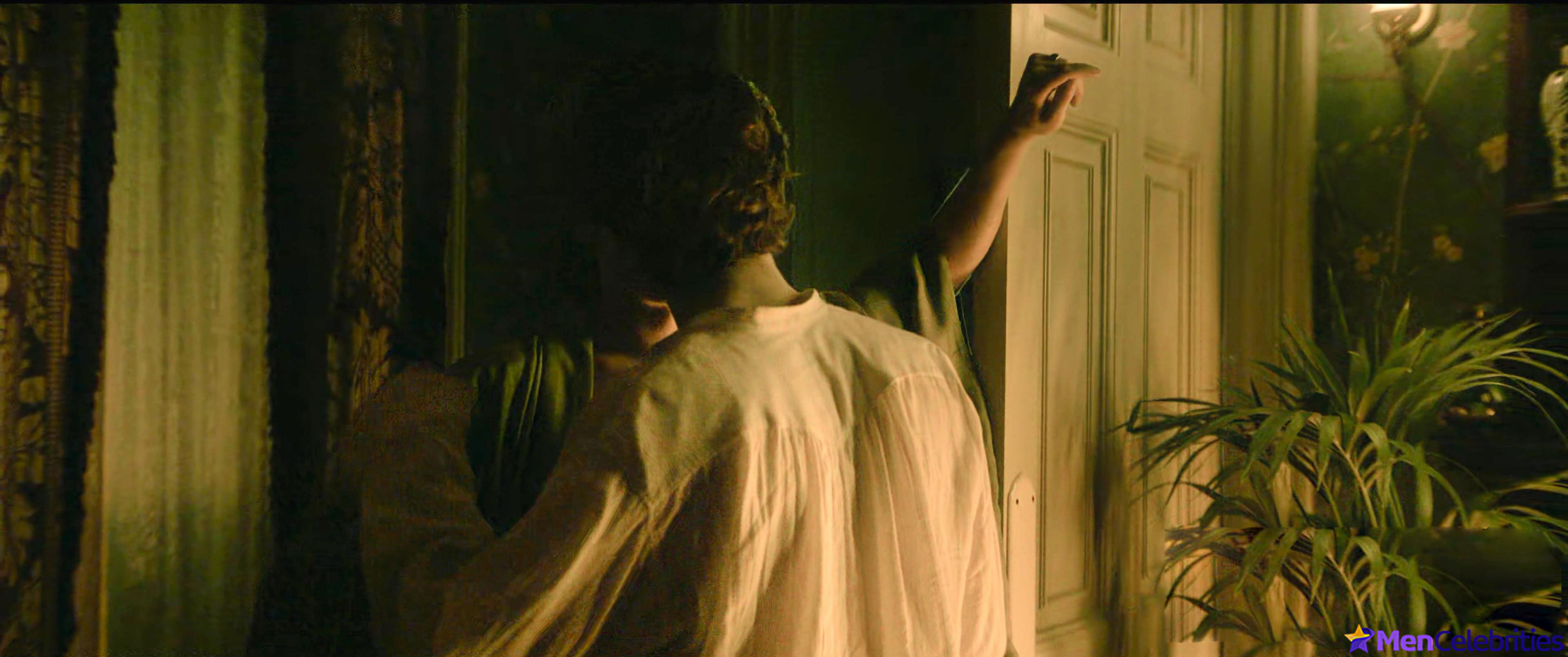 Anthony Boyle frontal nude and nsfw pics