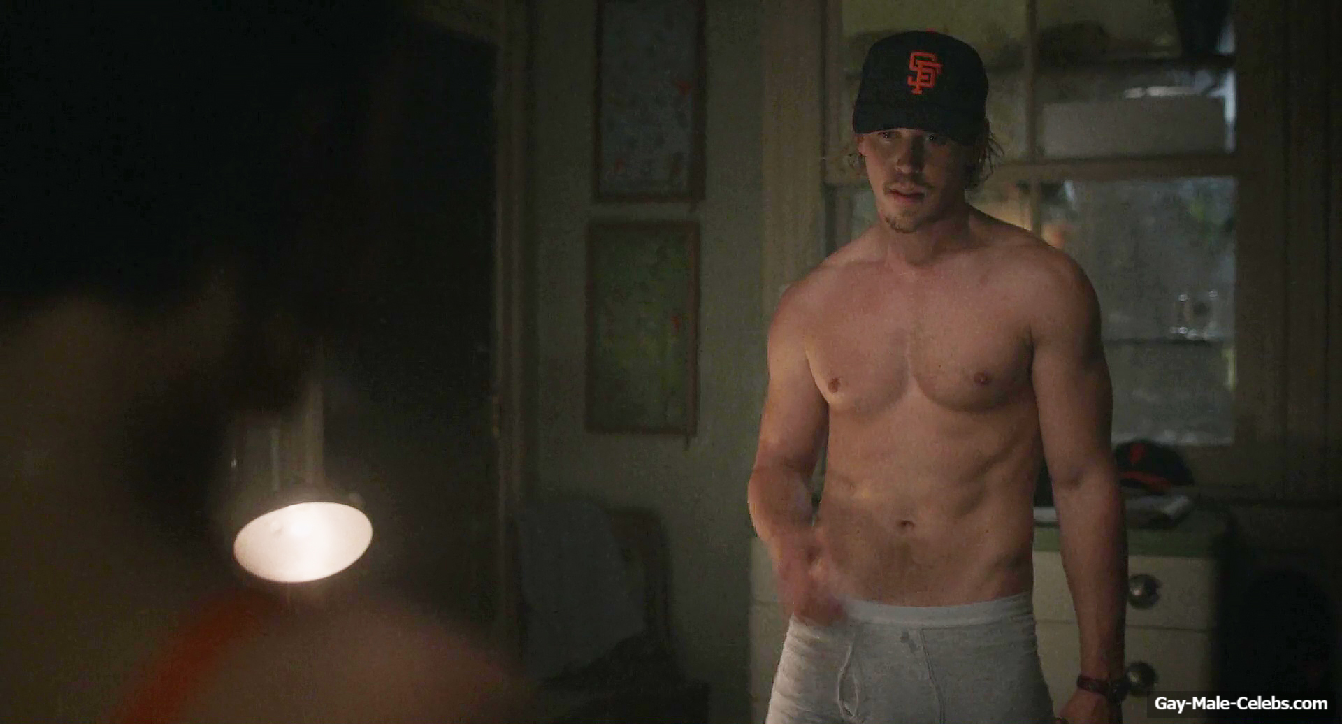 Austin Butler shirtless