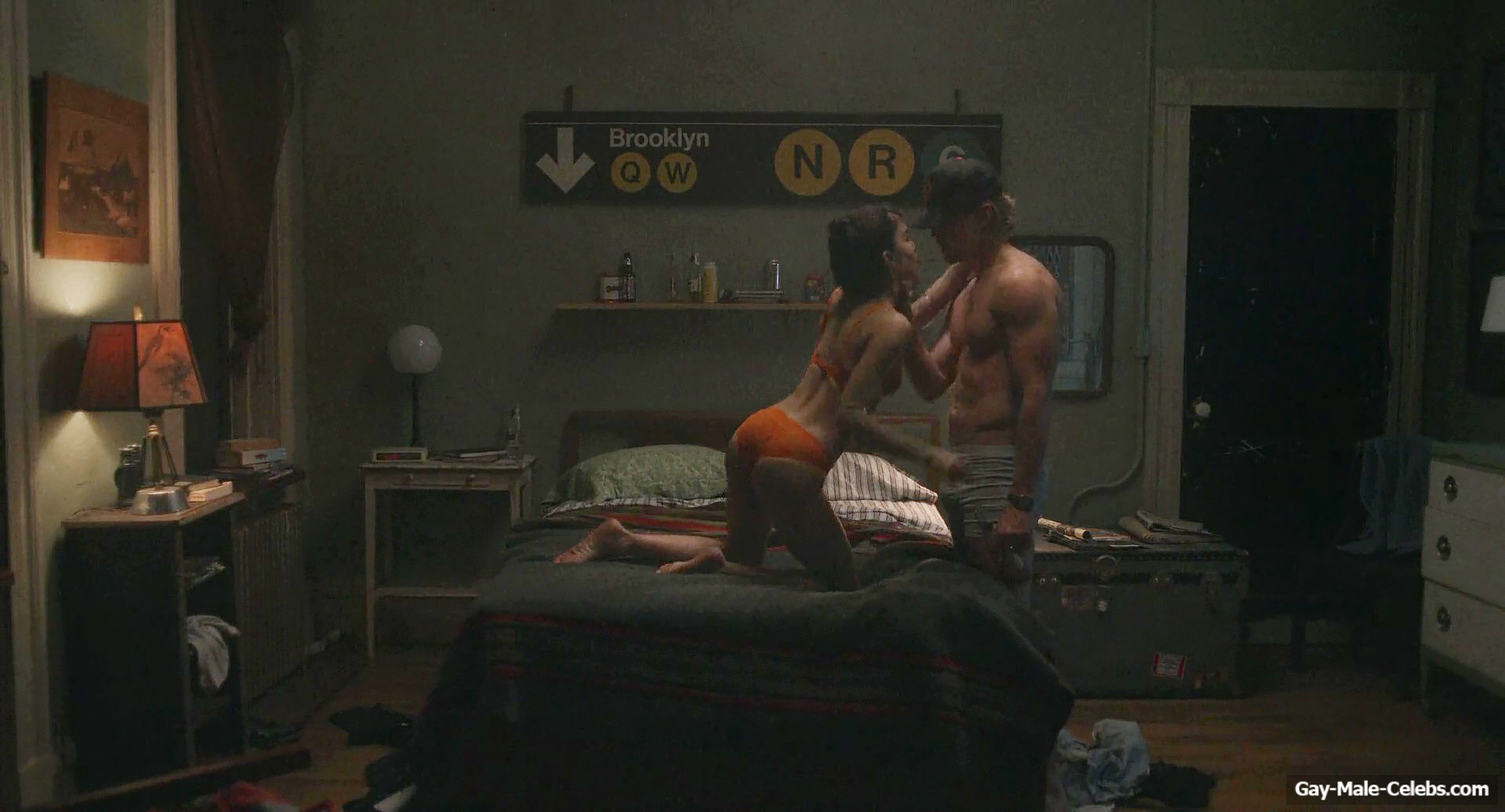 Austin Butler nude in Caught Stealing