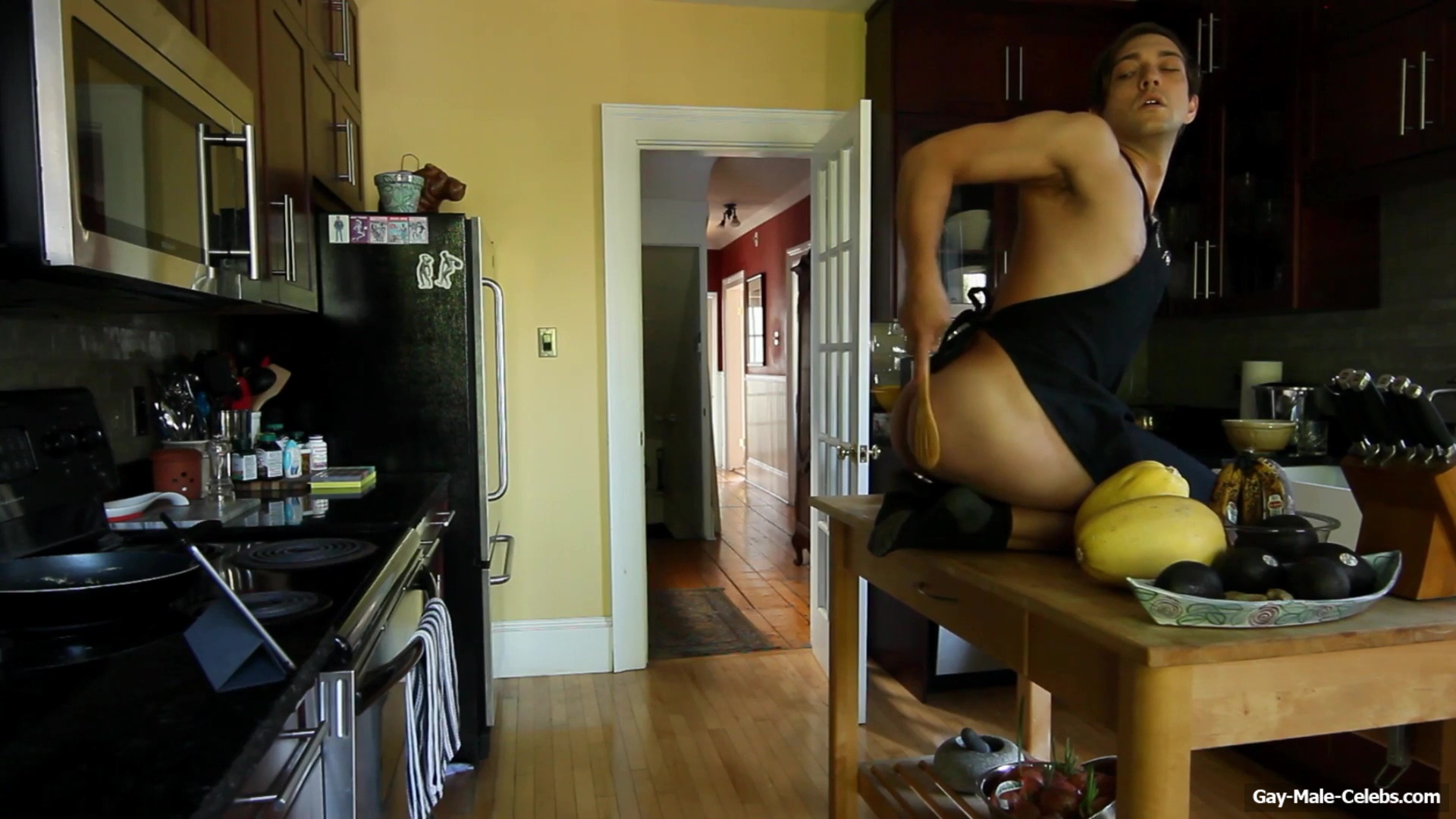 Callum Dunphy nude and jerk off scene