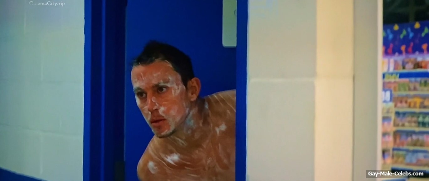 Channing Tatum nude in Roofman