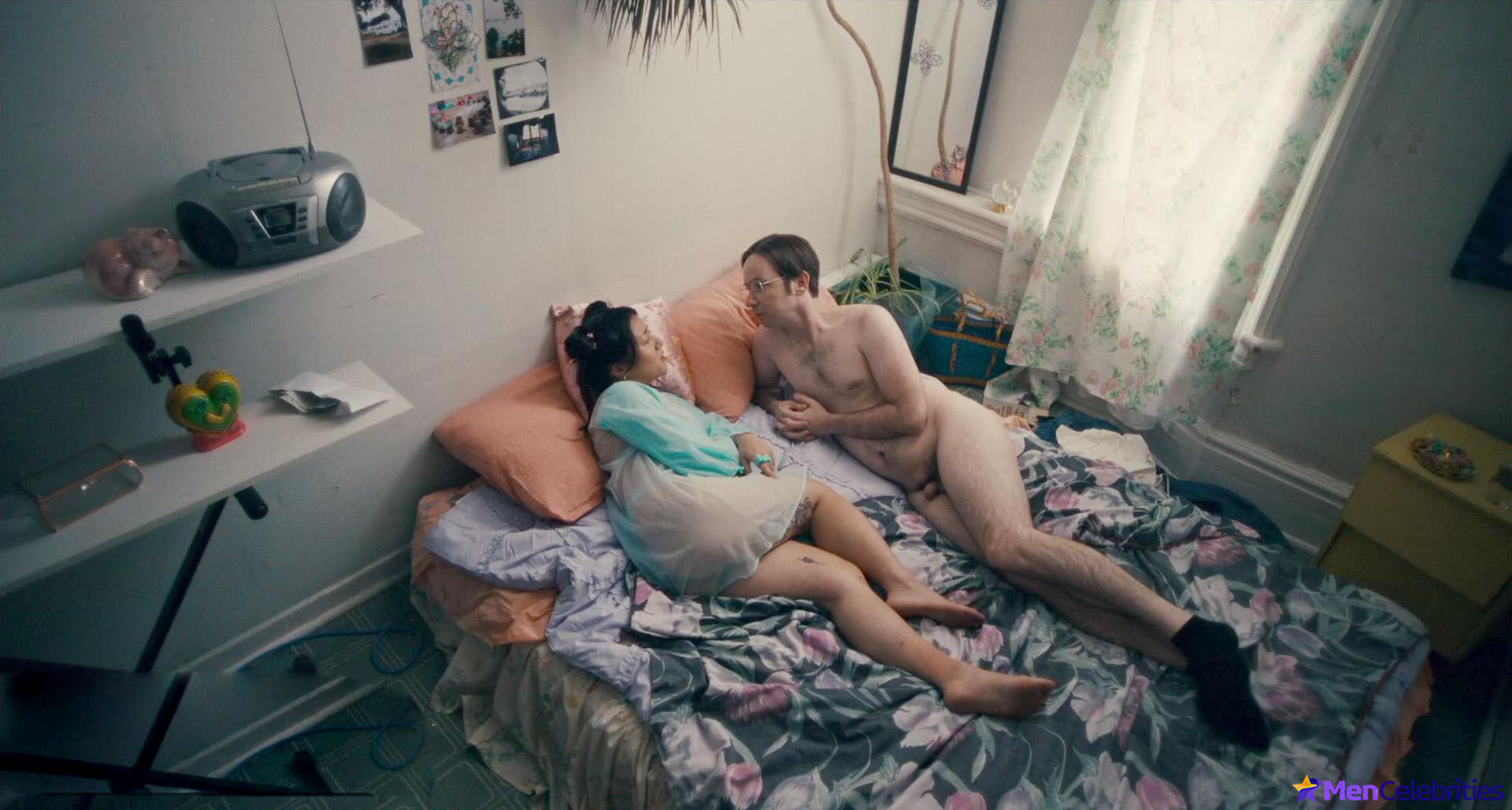 Dan Beirne uncensored nude scenes