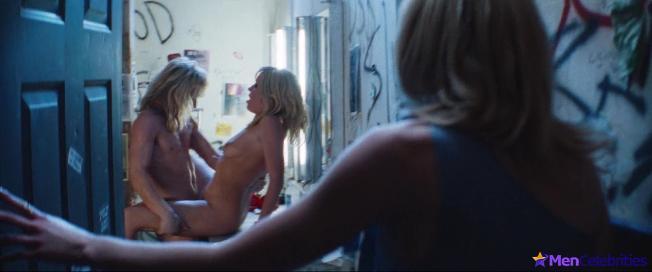 Daniel Webber nude pics