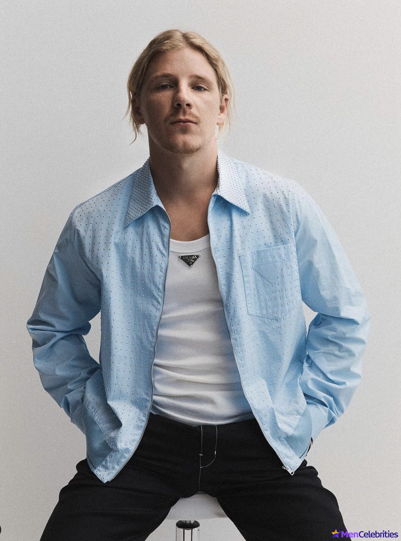 Daniel Webber shirtless shots