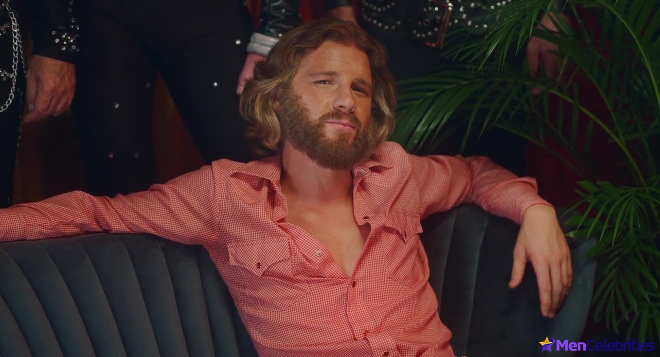 Daniel Webber nude pics