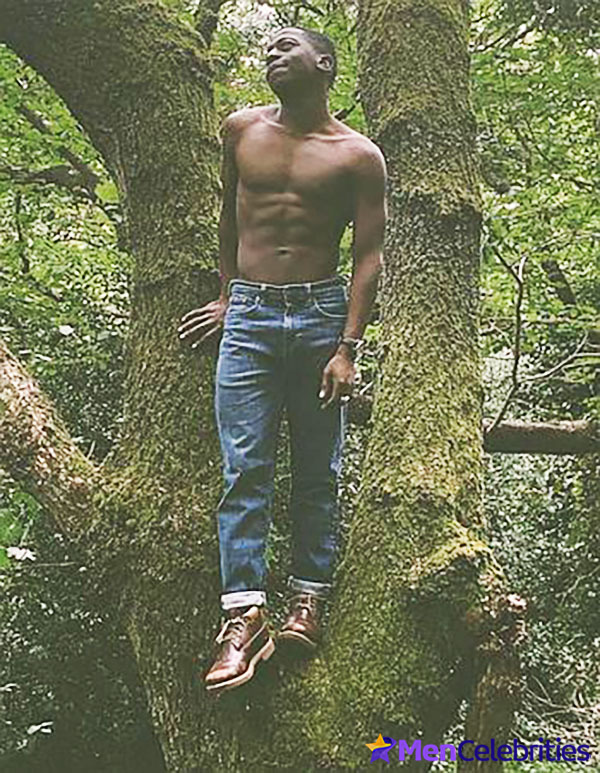 David Jonsson shirtless