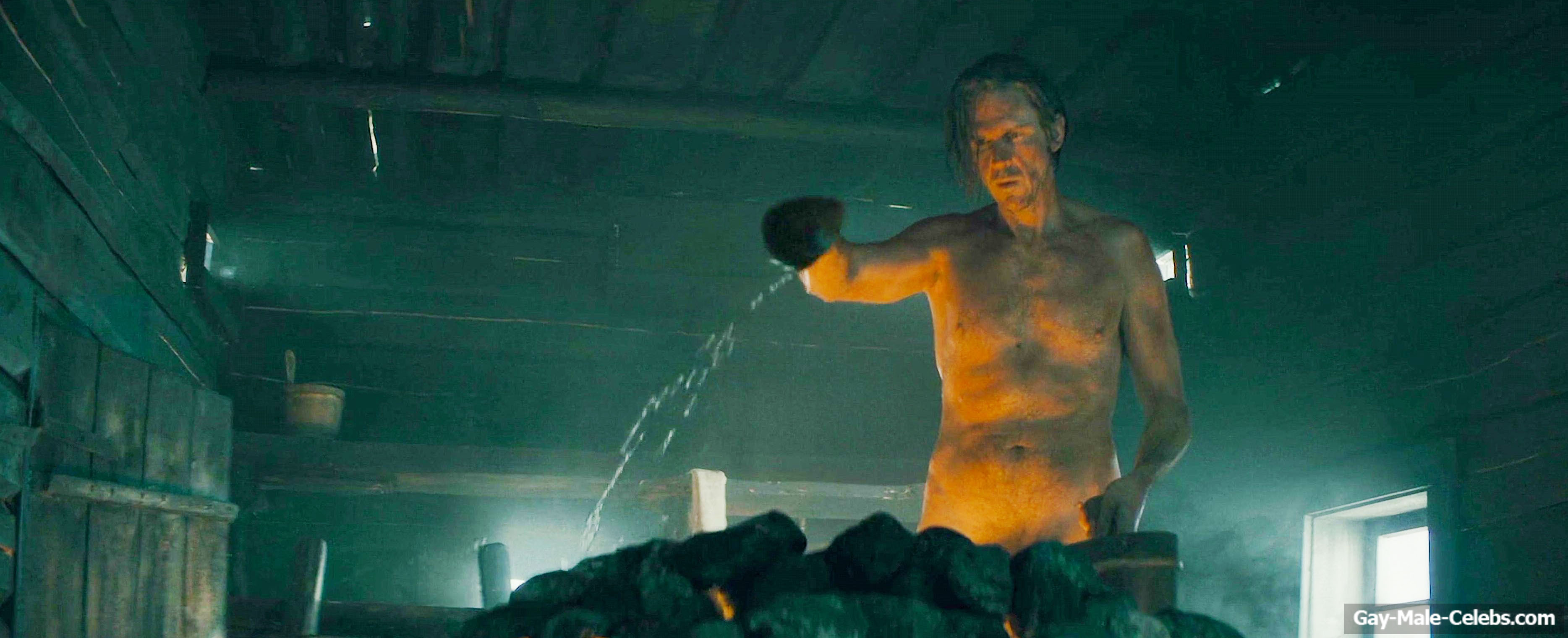 Gustaf Skarsgrd nude