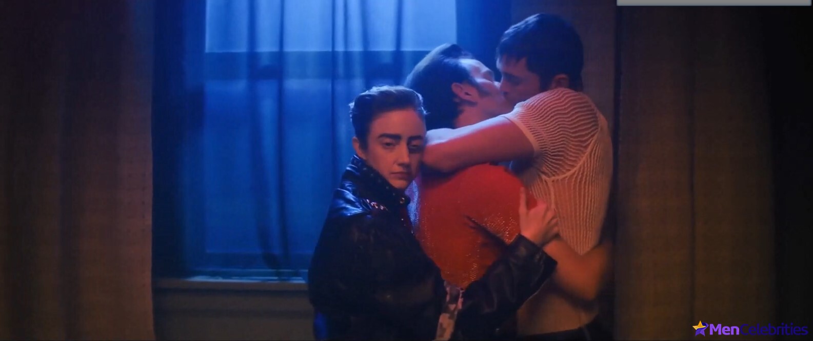 Harry Melling exposed