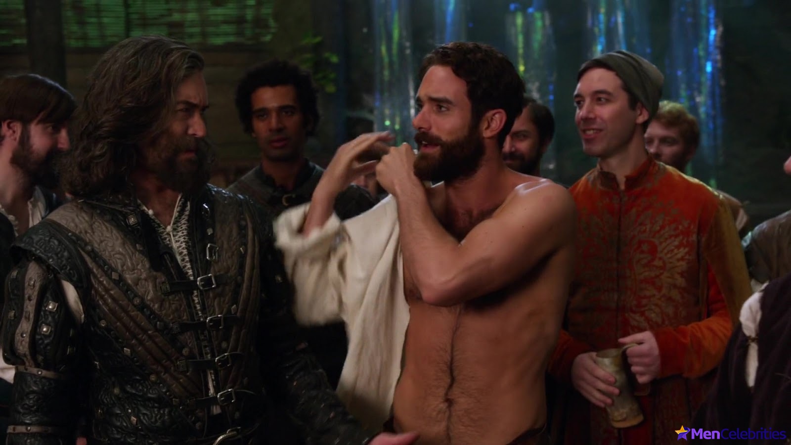 Joshua Sasse nude uncensored pics