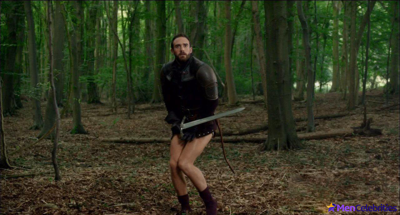 Joshua Sasse nude uncensored pics