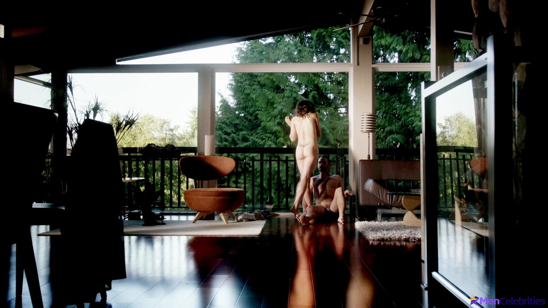 Joshua Sasse nude uncensored pics