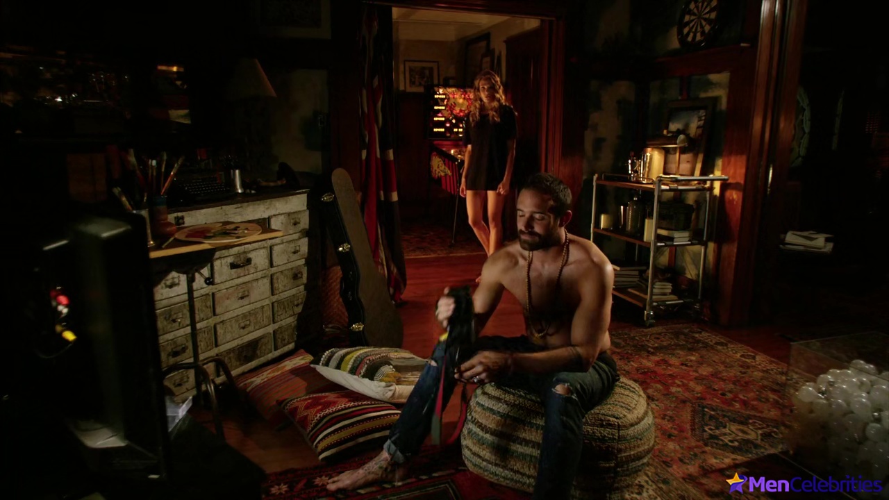 Joshua Sasse nude uncensored pics