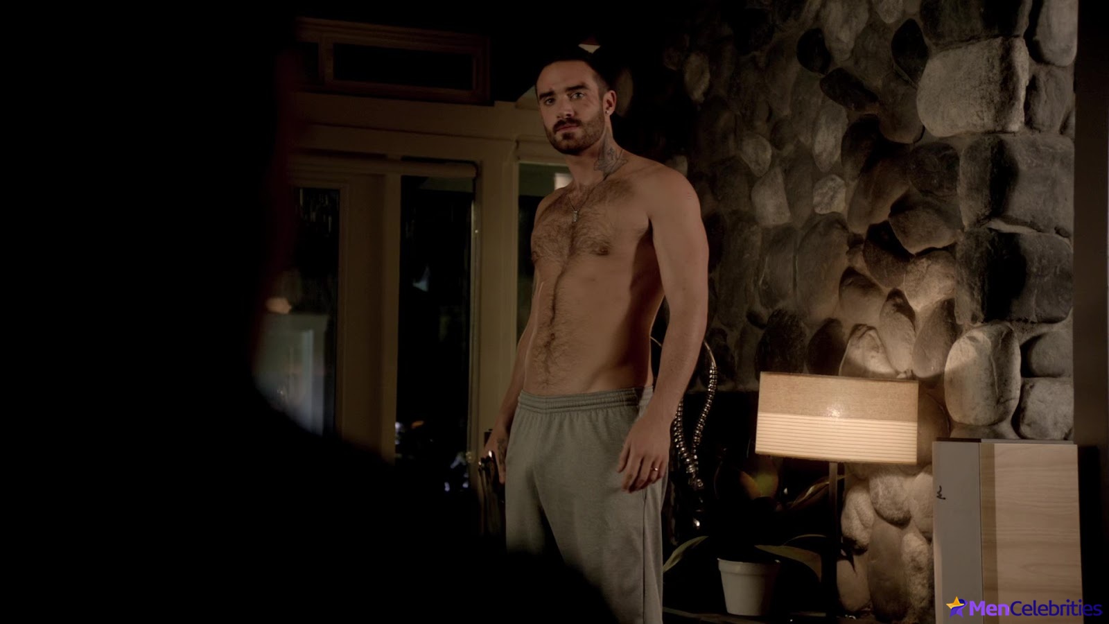 Joshua Sasse nude uncensored pics