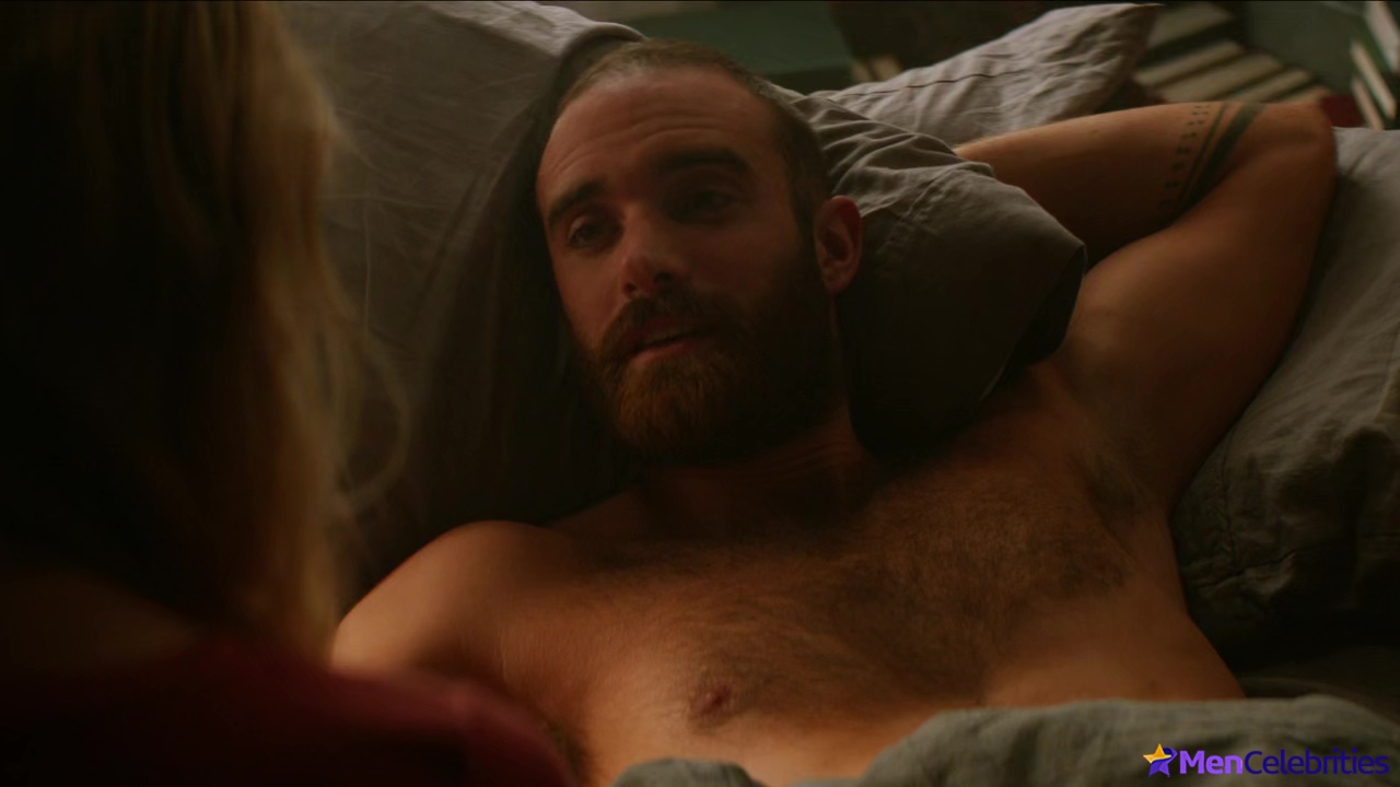 Joshua Sasse nude uncensored pics