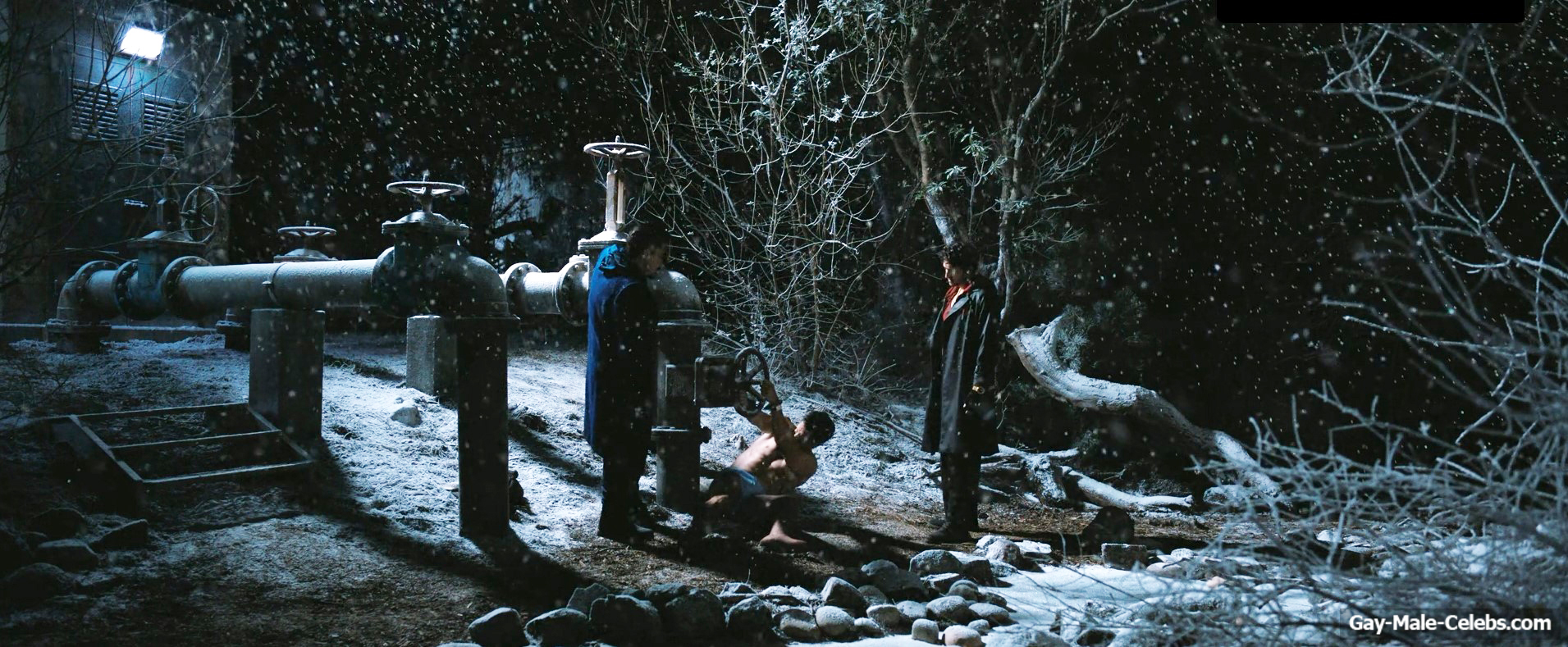 Mark Wahlberg Shirtless in Play Dirty