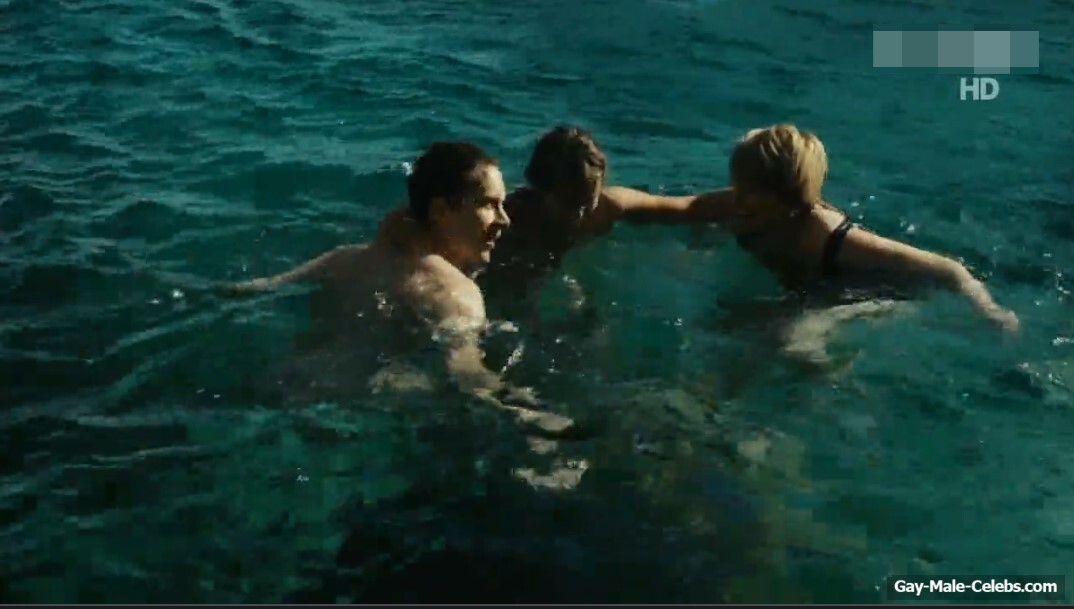 Nico Rogner nude in Looking for Simon