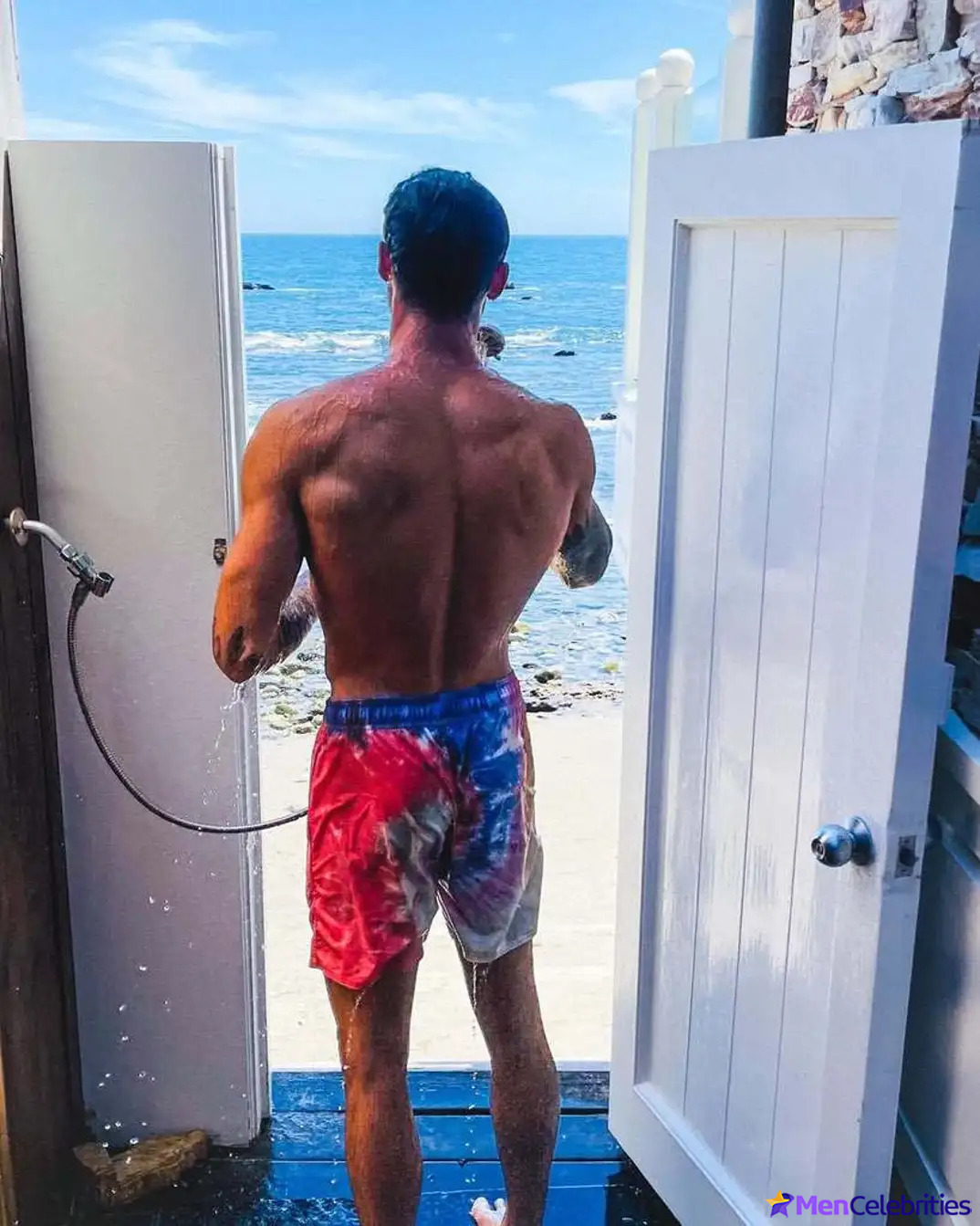 Dylan Efron sexy